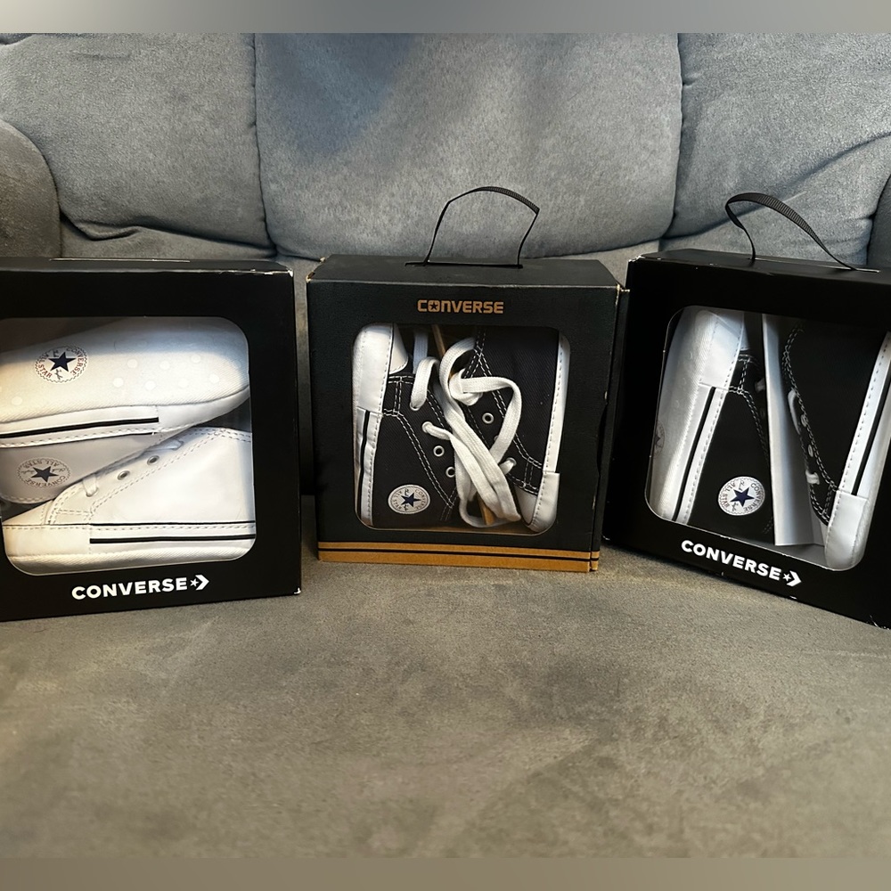 Converse crib shoes - Bundle